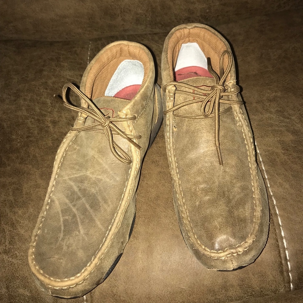 Twisted x’s leather shoes